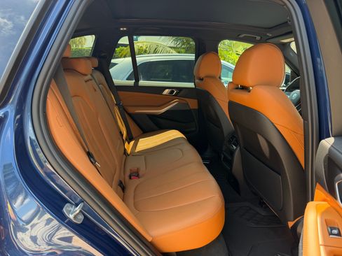 Used 2022 BMW X5 xDrive40i AWD/4WD image 29