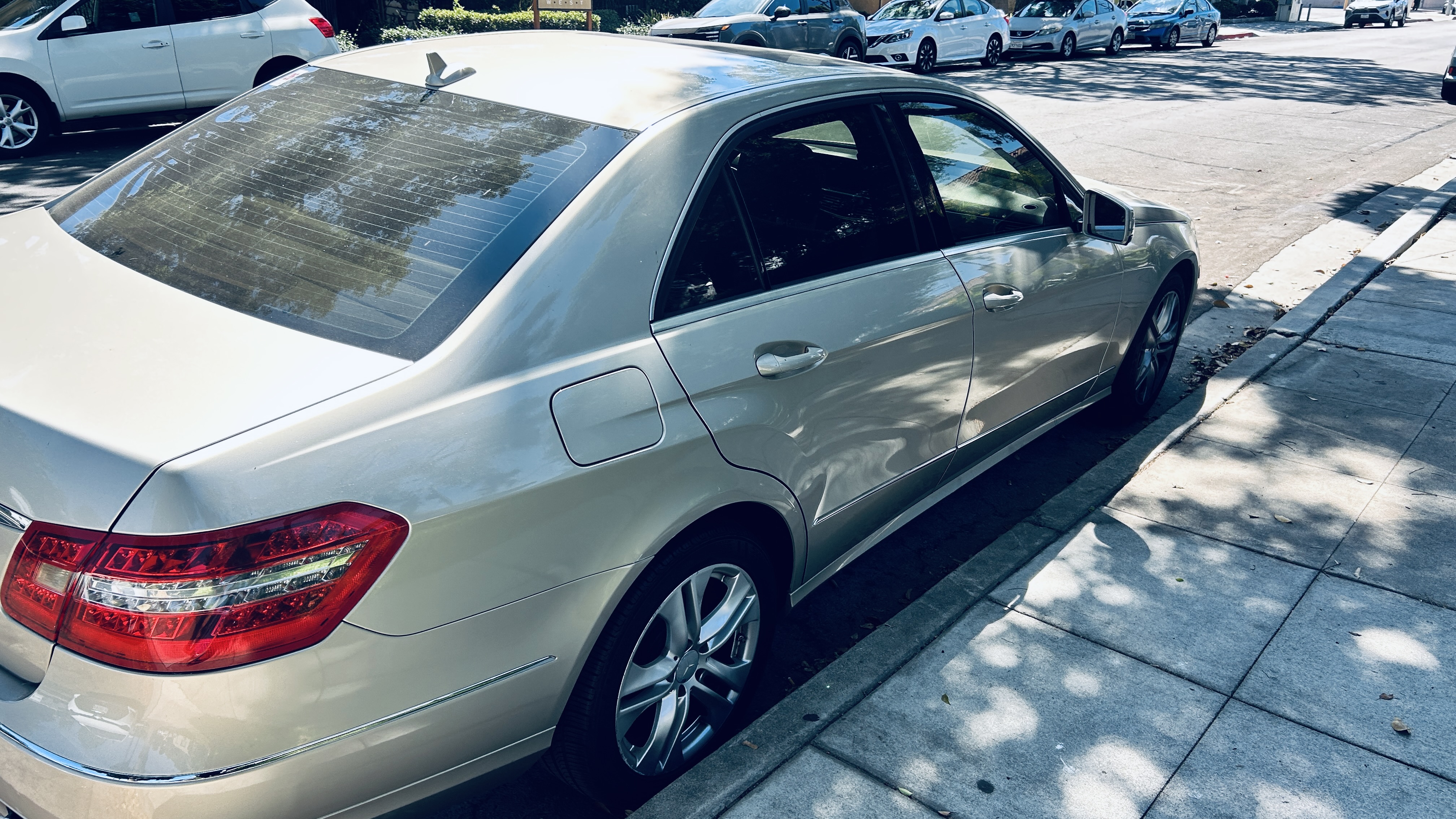 Used 2011 Mercedes-Benz E 350 Sedan image 6
