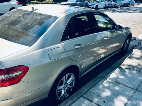 Used 2011 Mercedes-Benz E 350 Sedan image 6