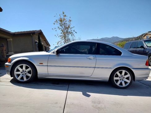 Used 2001 BMW 325Ci Coupe image 8
