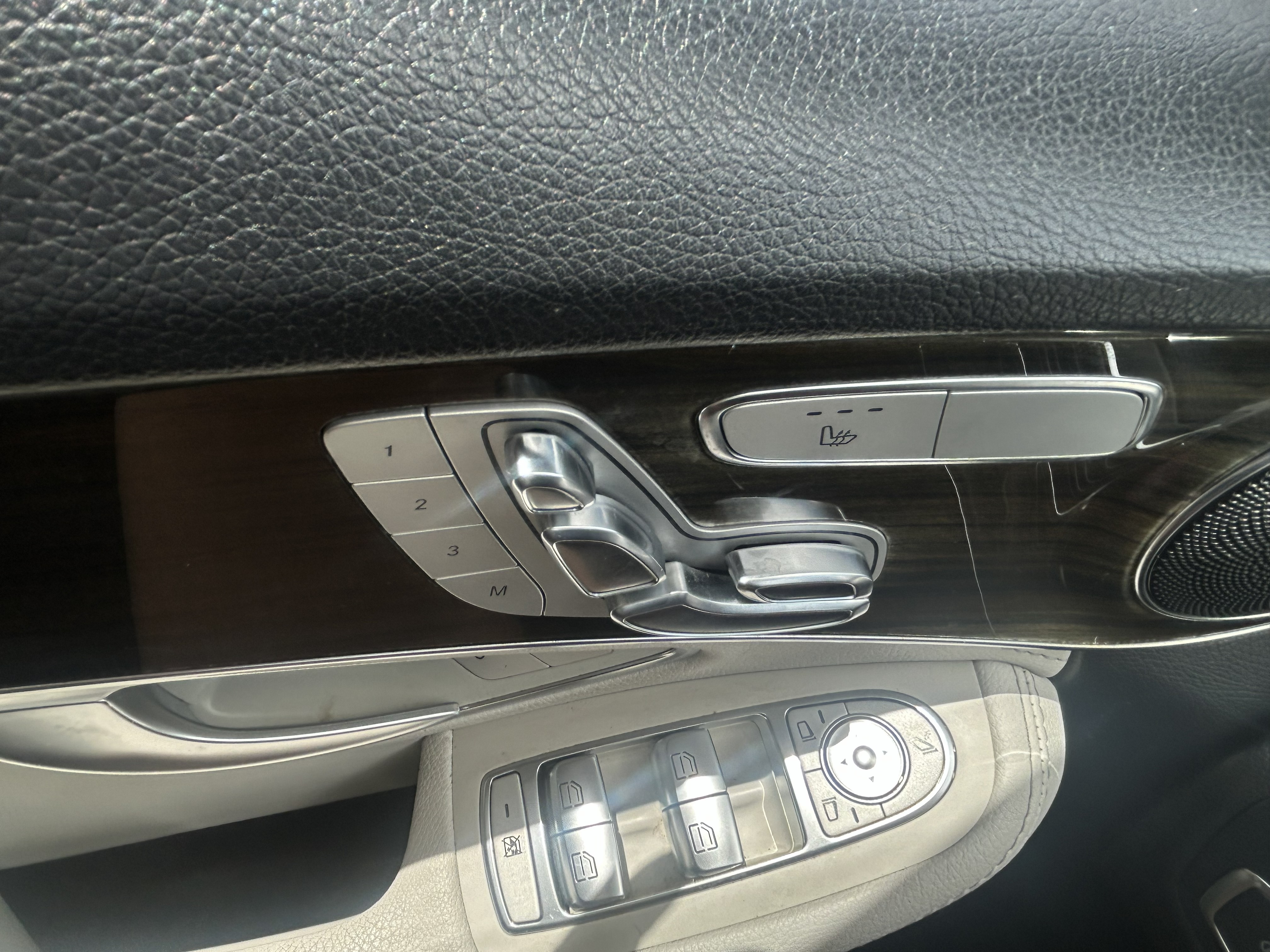 Used 2016 Mercedes-Benz C 300 Sedan image 11