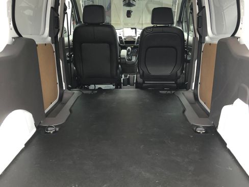Used 2020 Ford Transit Connect XL FWD image 9
