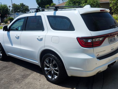 Used 2019 Dodge Durango GT image 2