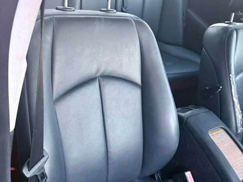 Used 2009 Mercedes-Benz E 350 Sedan image 10