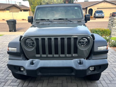 Used 2021 Jeep Wrangler Unlimited Sport image 4