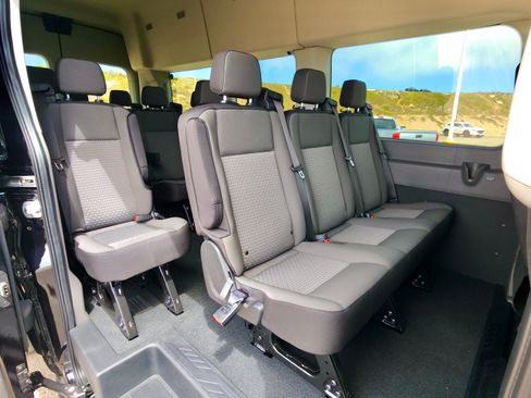 Used 2024 Ford Transit 350 XLT image 12