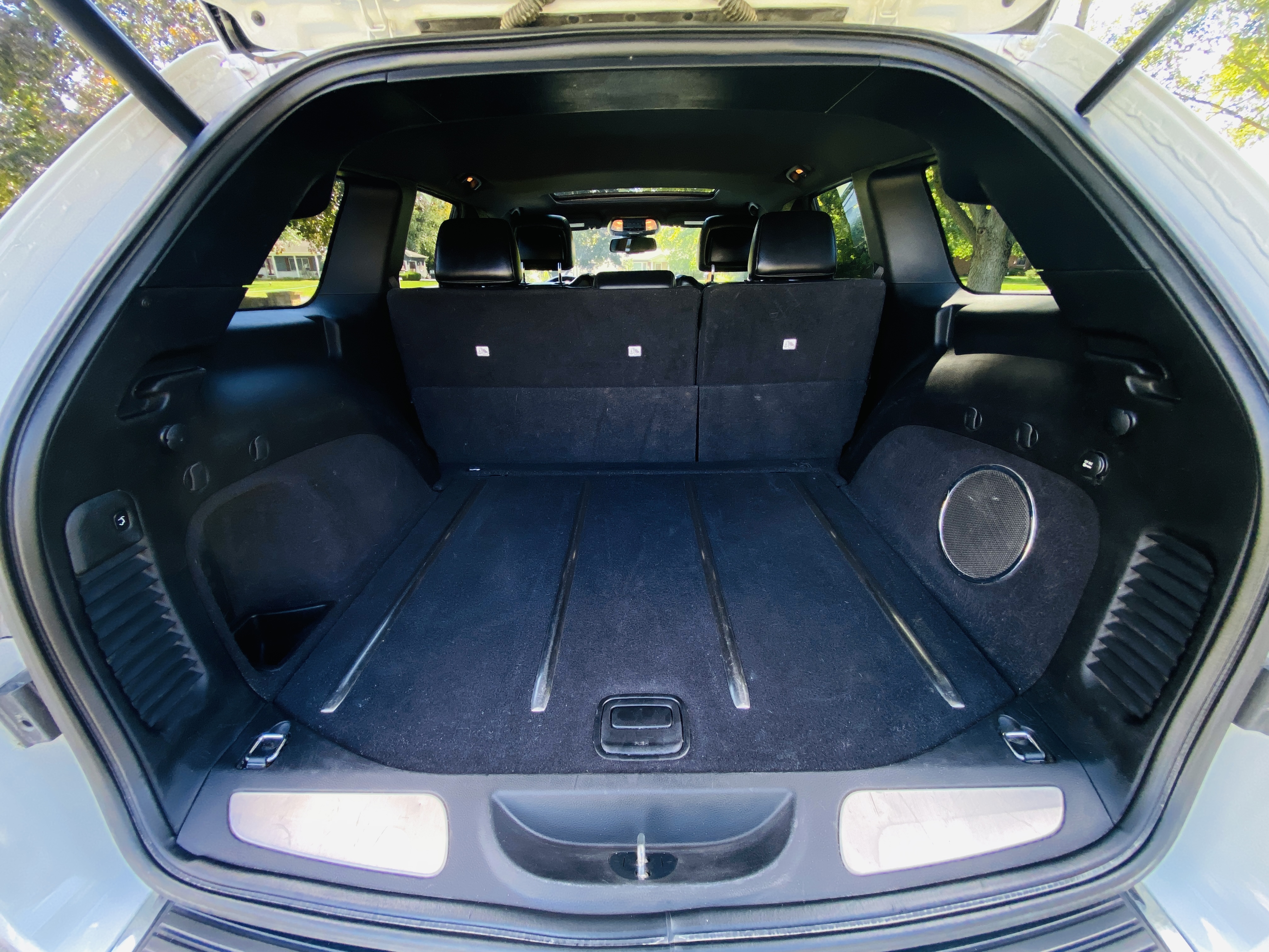Used 2014 Jeep Grand Cherokee Limited AWD/4WD image 13