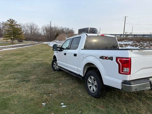 Used 2017 Ford F150 XLT w/ Trailer Tow Package AWD/4WD image 5
