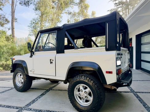 Used 1995 Land Rover Defender 90 image 6