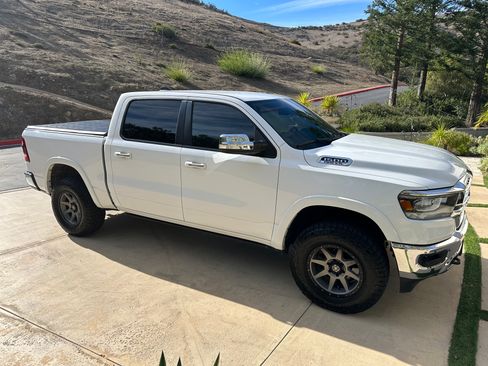 Used 2020 RAM 1500 Laramie image 2