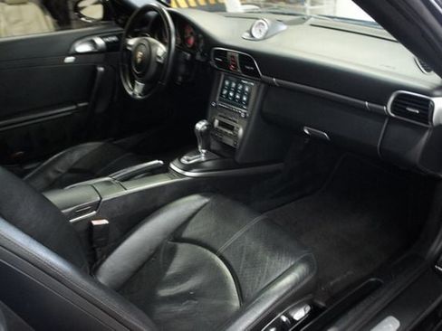 Used 2006 Porsche 911 Carrera S image 5