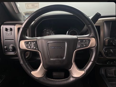 Used 2016 GMC Sierra 2500 Denali w/ Suspension Package, Off-Road image 4