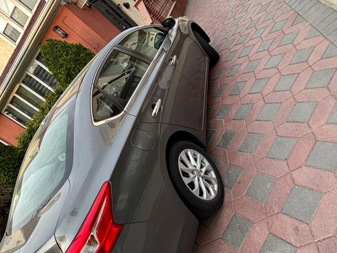 Used 2019 Nissan Sentra SV FWD image 4