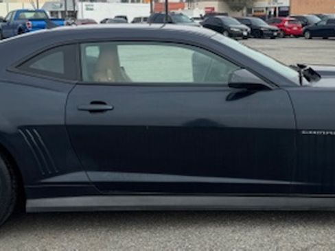 Used 2013 Chevrolet Camaro SS w/ Dusk Special Edition image 5