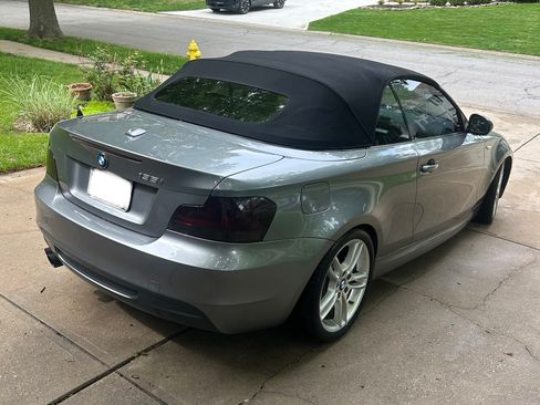 Used 2012 BMW 135i Convertible RWD image 5