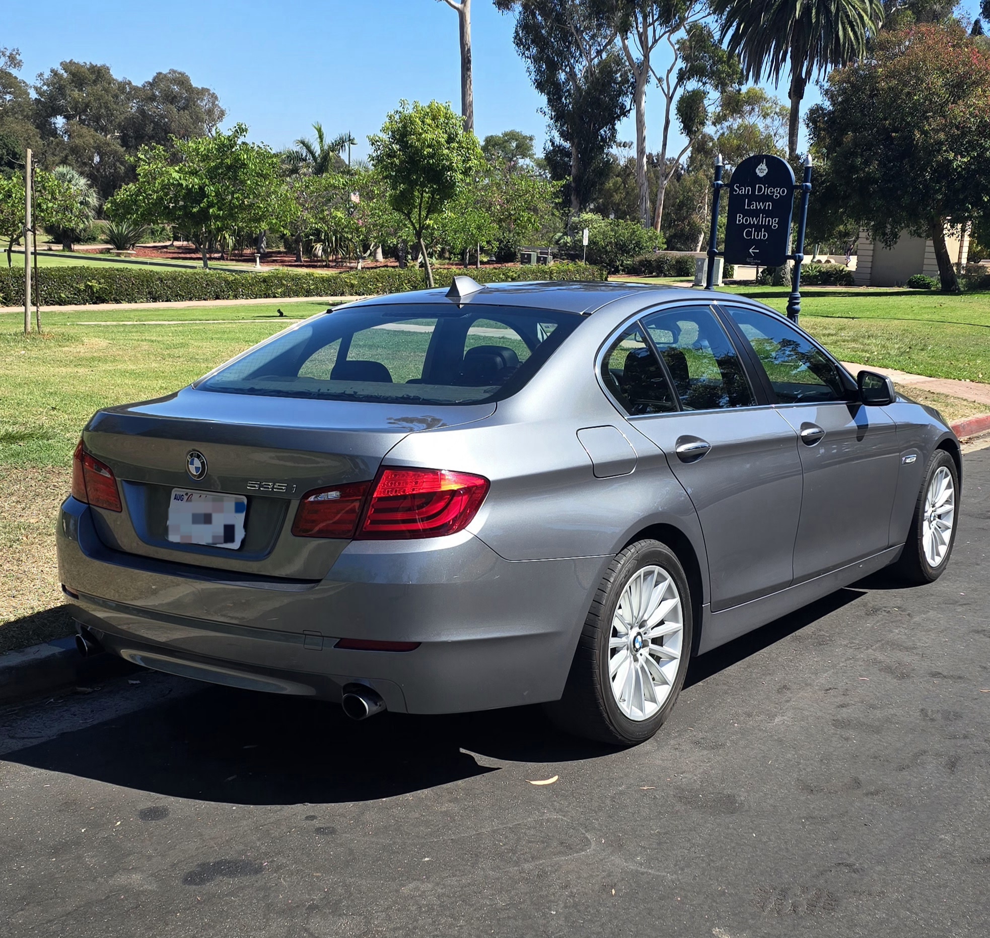 Used 2011 BMW 535i Sedan RWD image 6