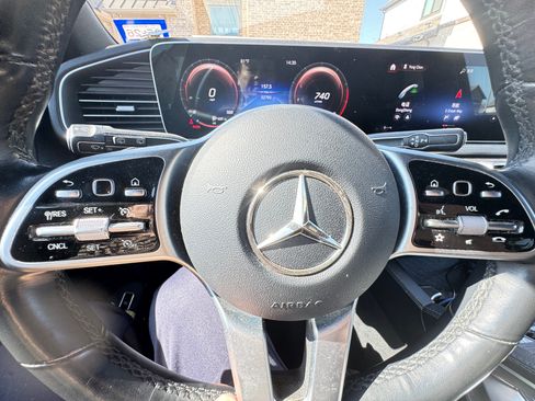 Used 2021 Mercedes-Benz GLE 350 4MATIC image 24