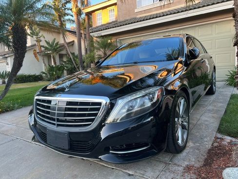Used 2015 Mercedes-Benz S 550 Sedan image 2