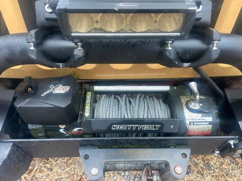 Used 2014 Jeep Wrangler Unlimited Sport w/ Connectivity Group image 9