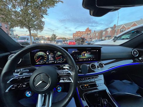 Used 2021 Mercedes-Benz E 63 AMG S image 26