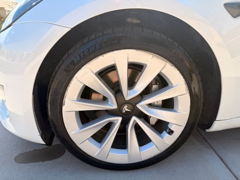 Used 2023 Tesla Model 3 Standard Range RWD image 14