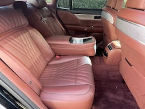 Used 2023 Genesis G90 3.5T image 11