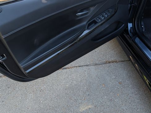 Used 2014 BMW 650i Convertible image 12