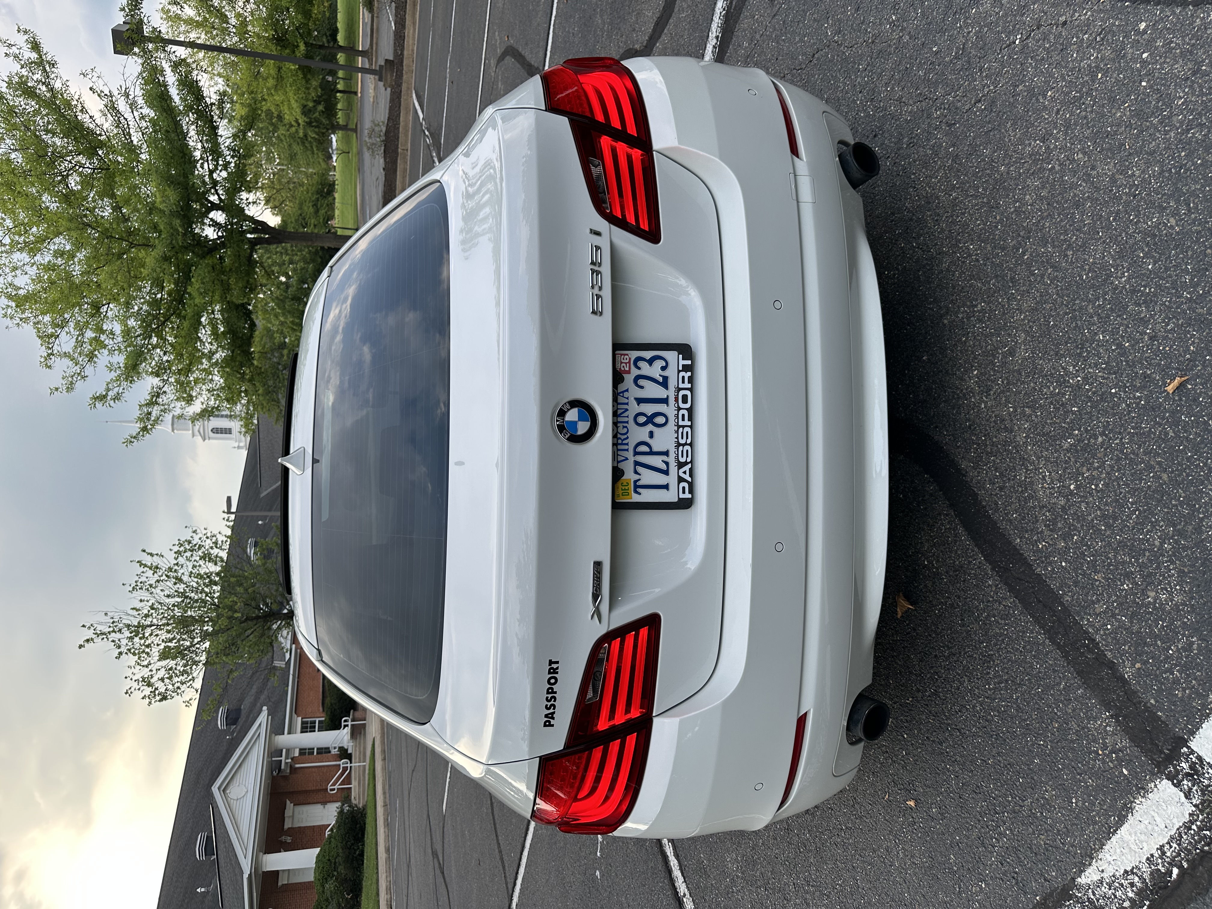 Used 2013 BMW 535i xDrive Sedan AWD/4WD image 4