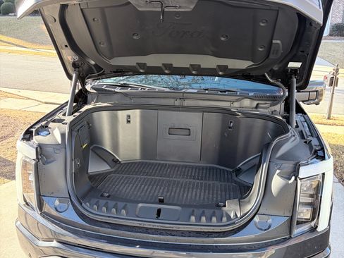 Used 2022 Ford F150 Lightning Lariat w/ Equipment Group 511A High image 13