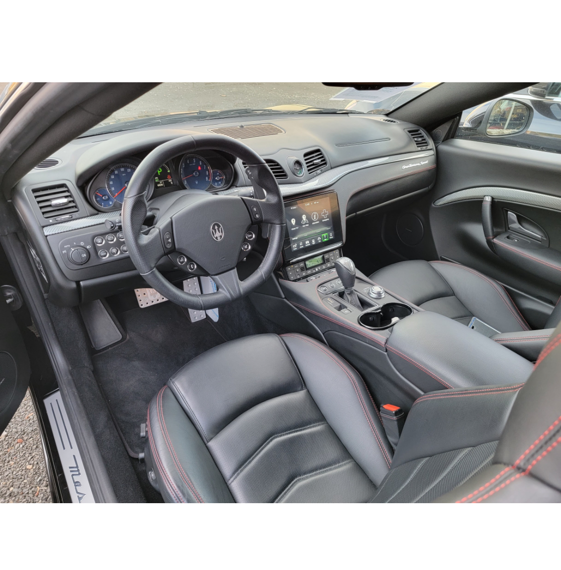 Used 2018 Maserati GranTurismo Sport RWD image 11