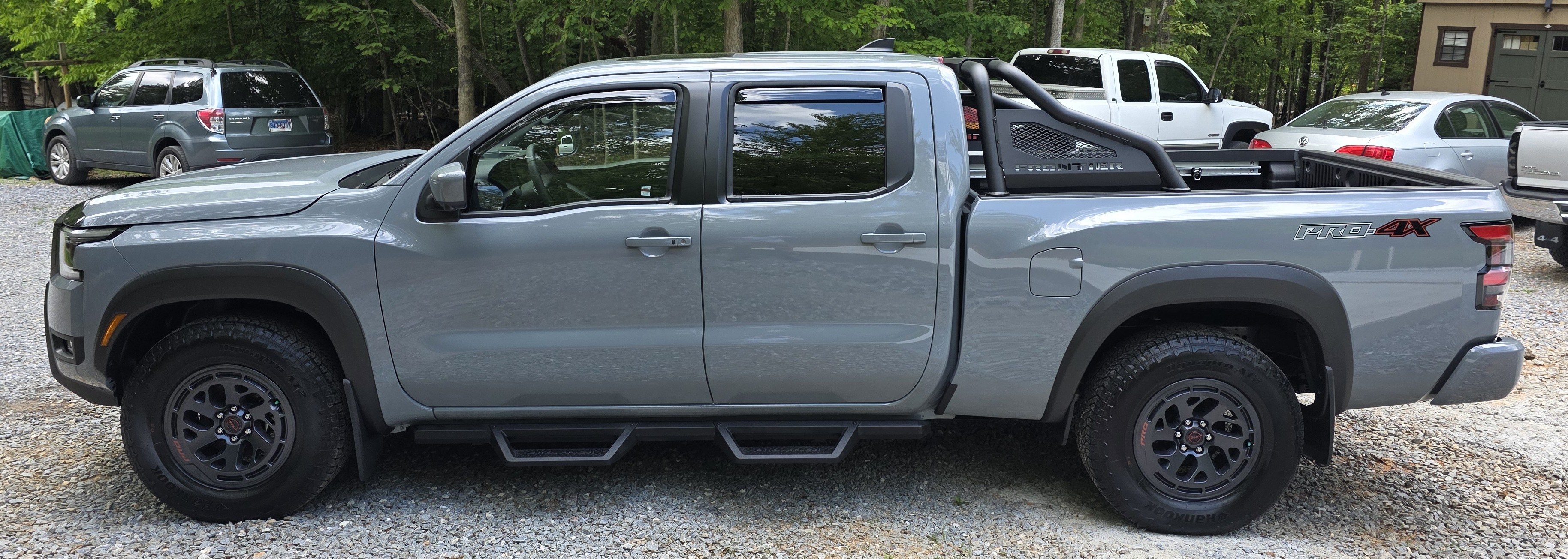 Used 2025 Nissan Frontier PRO-4X w/ Pro Premium Package AWD/4WD image 8