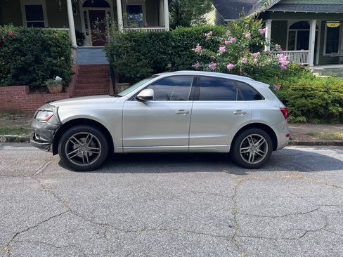 Used 2016 Audi Q5 2.0T Premium Plus AWD/4WD image 2