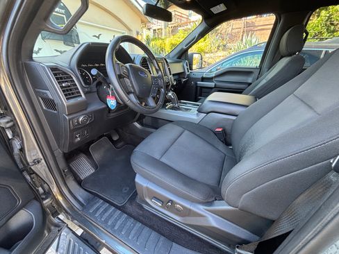 Used 2018 Ford F150 XLT w/ Equipment Group 302A Luxury RWD image 12