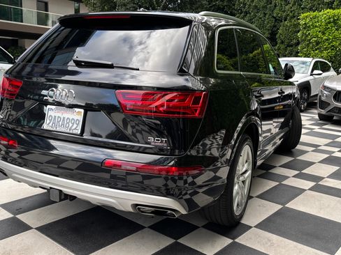 Used 2018 Audi Q7 3.0T Prestige w/ Prestige Package image 6