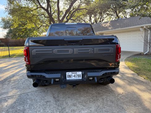 Used 2020 Ford F150 Raptor w/ Equipment Group 802A Luxury image 5