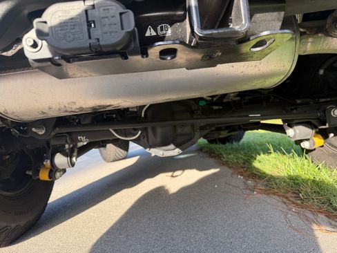 Used 2022 Ford Bronco Wildtrak AWD/4WD image 31