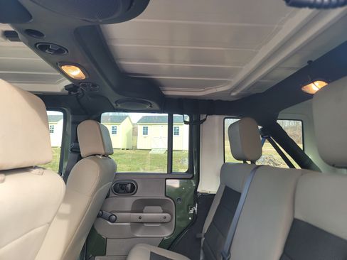 Used 2008 Jeep Wrangler Unlimited X w/ Trailer Tow Group image 16