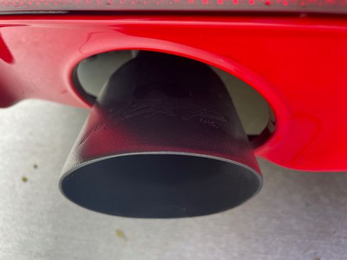 Used 2017 Ford Mustang Coupe image 9