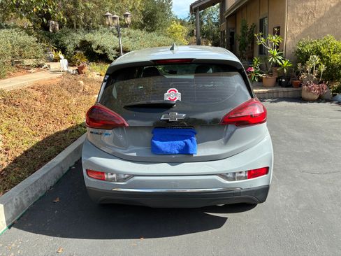 Used 2019 Chevrolet Bolt LT FWD image 6