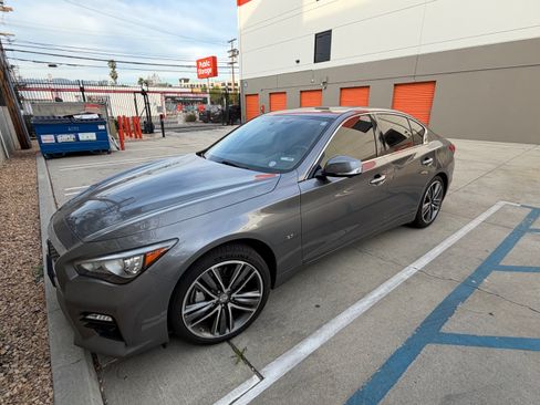 Used 2014 INFINITI Q50 Sport w/ Technology Package image 1
