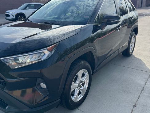 Used 2021 Toyota RAV4 XLE image 13