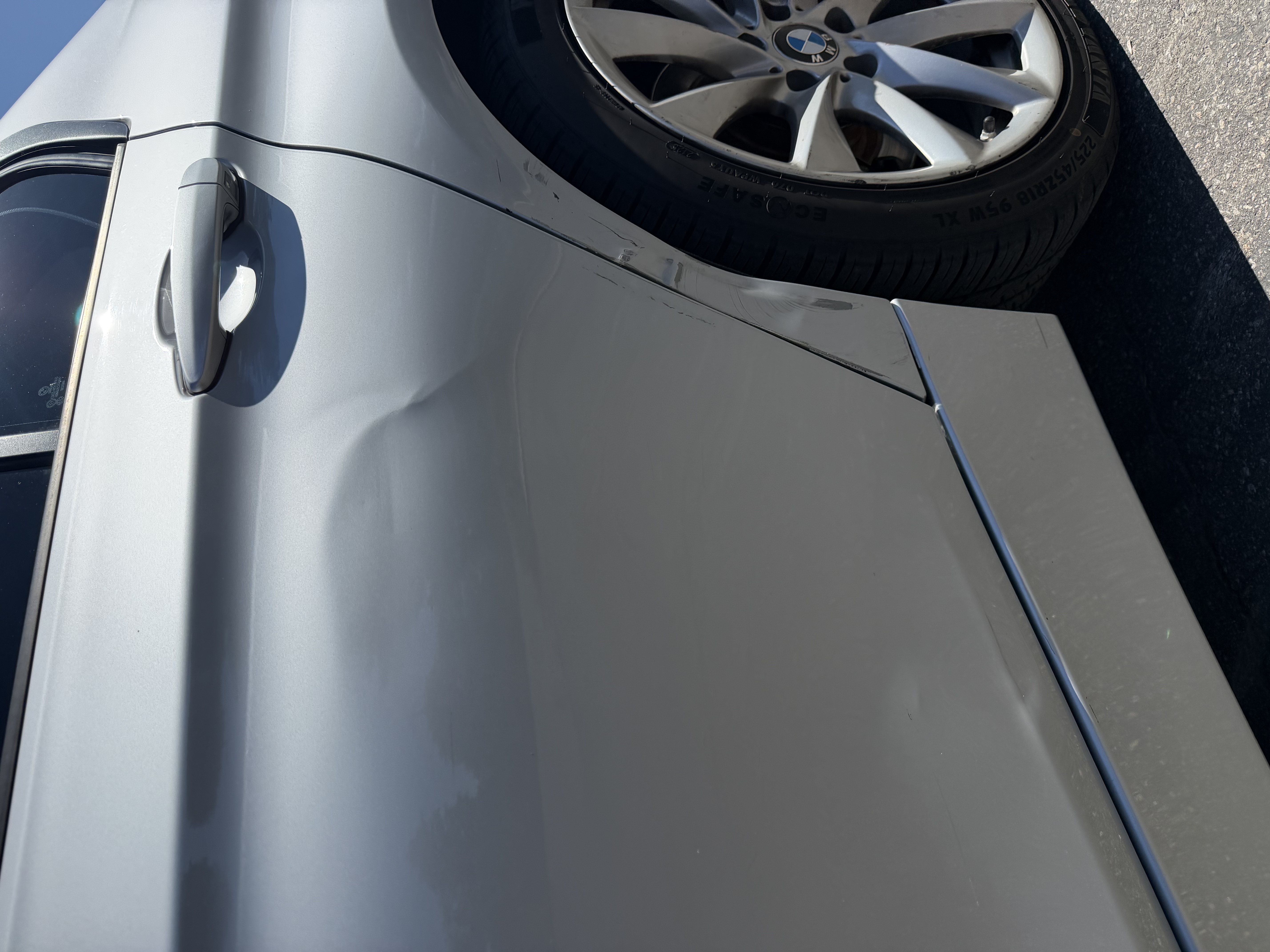 Used 2018 BMW 320i Sedan RWD image 12