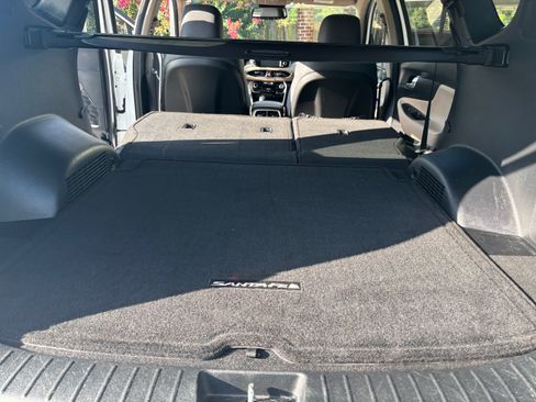 Used 2019 Hyundai Santa Fe FWD image 15