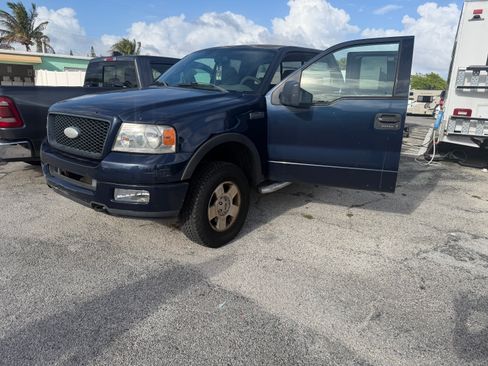 Used 2004 Ford F150 FX4 image 2