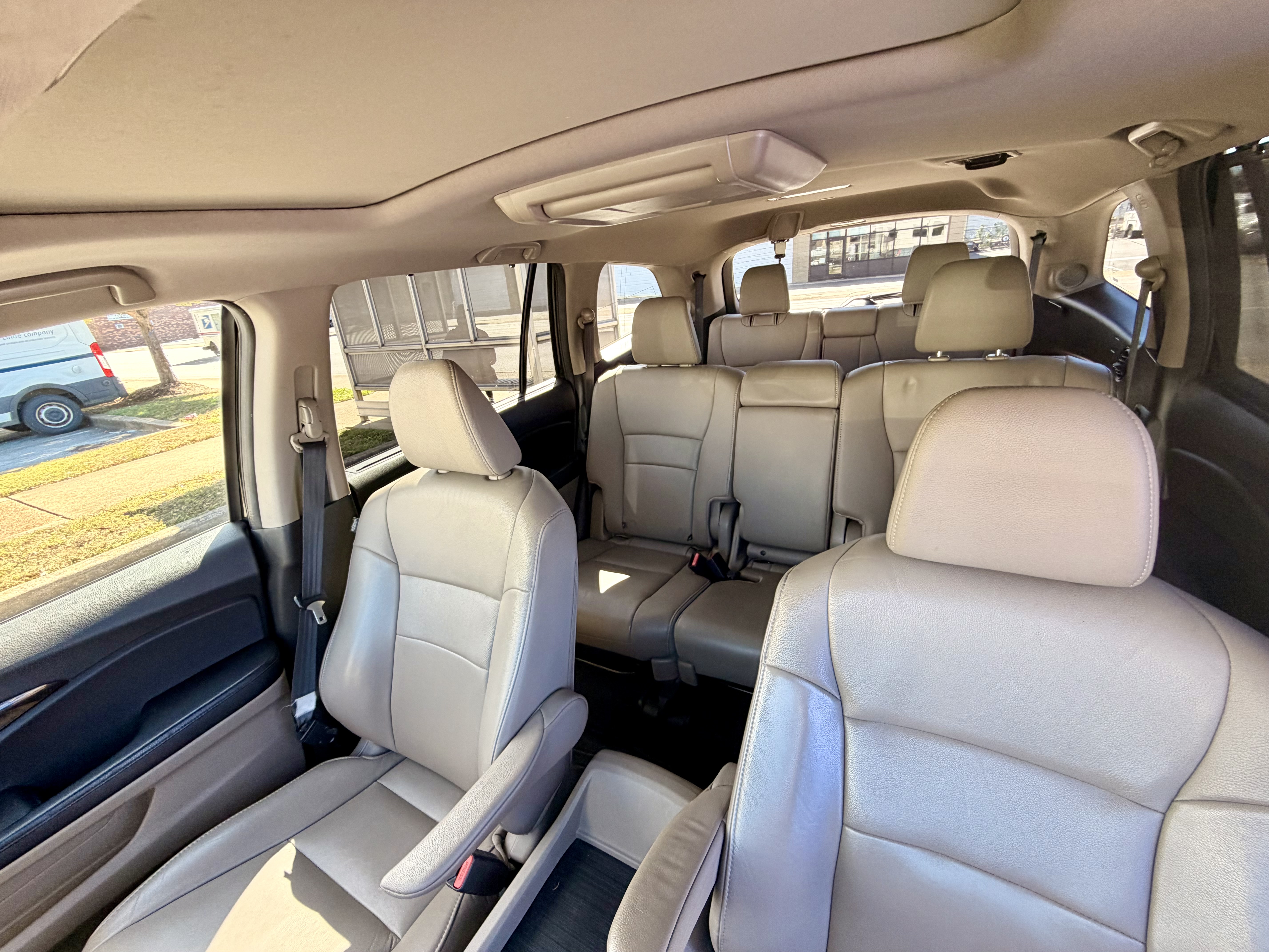 Used 2017 Honda Pilot Touring image 19