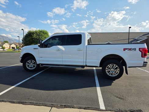 Used 2015 Ford F150 Lariat w/ Equipment Group 501A Mid image 6