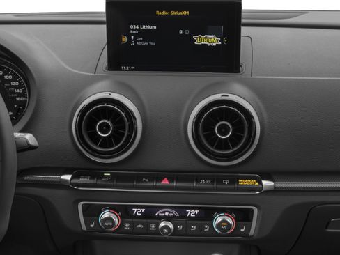 Used 2018 Audi A3 e-tron Premium Plus w/ Premium Plus Package image 9