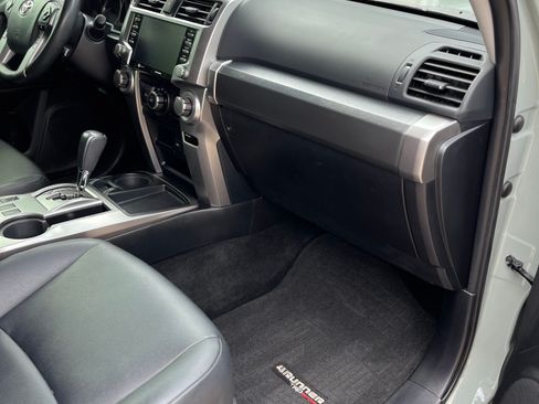 Used 2022 Toyota 4Runner TRD Sport image 6