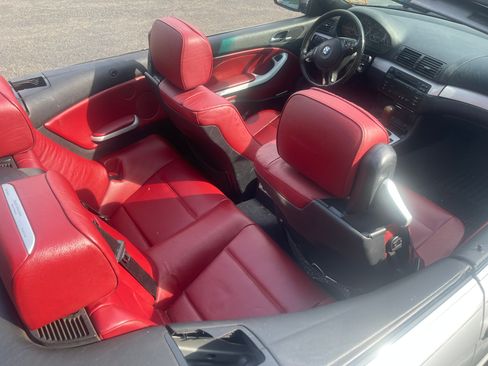Used 2002 BMW 330Ci Convertible image 16