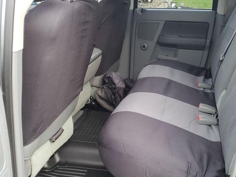 Used 2006 Dodge Ram 2500 Truck SLT w/ Quad Cab Big Horn Value Group image 4